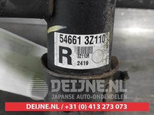 Hyundai I40 Stoßdämpferstrebe rechts vorne O676110 foto 2