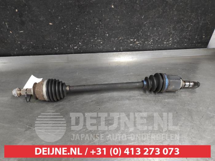 Subaru Impreza Aandrijfas rechts-voor O676136