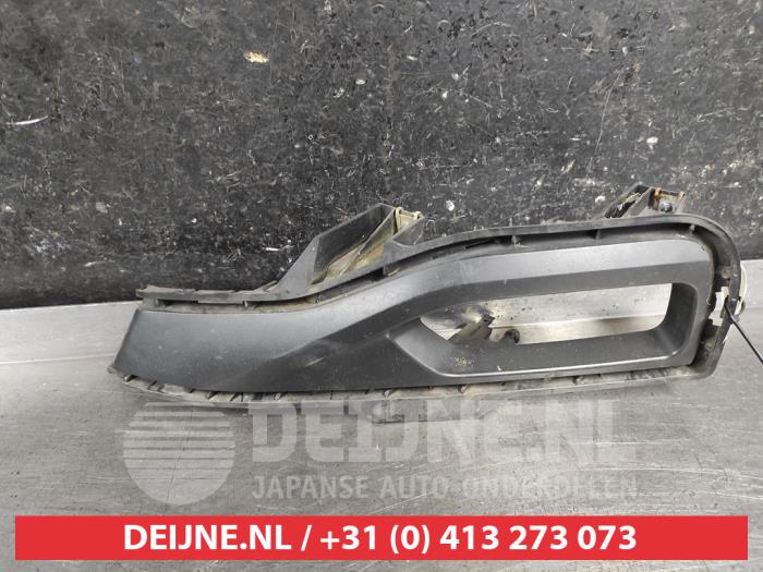 Nissan Leaf Bumper Rooster O676144