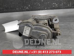 Nissan Leaf Remklauw (Tang) links-achter O676156 foto 2
