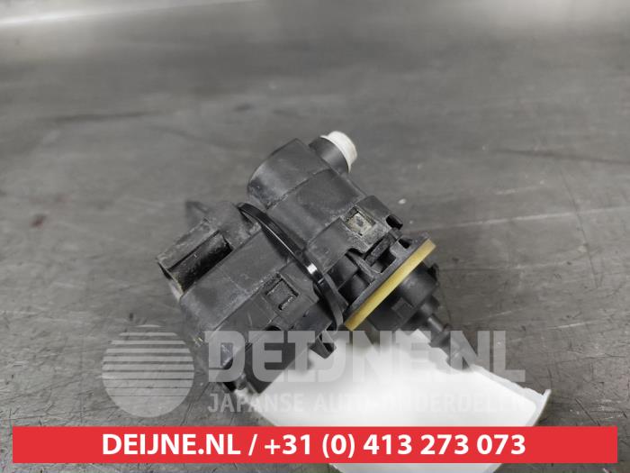 Nissan Juke Scheinwerfermotor O676202