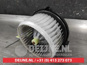 Subaru Legacy Heating and ventilation fan motor O676279 photo 2