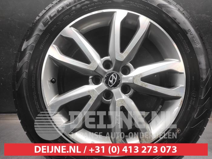 Hyundai Santafe Sportfelgensatz + Reifen O676494