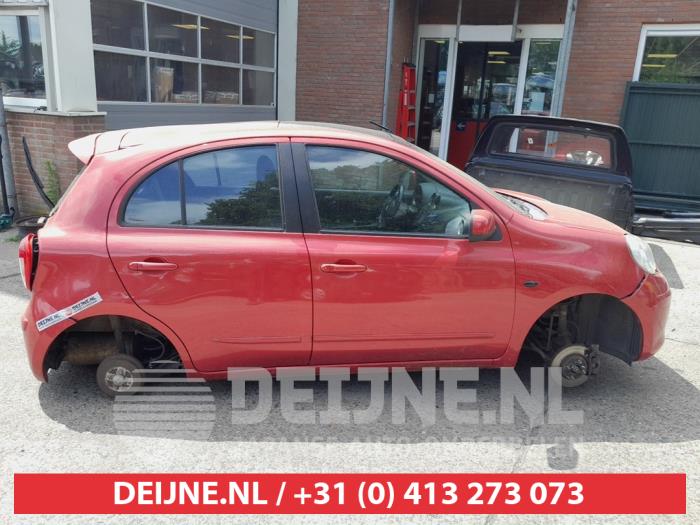 Nissan Micra Driehoeks Ruit rechts-achter O676618