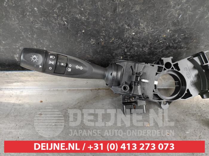 Hyundai I10 Light switch O676688
