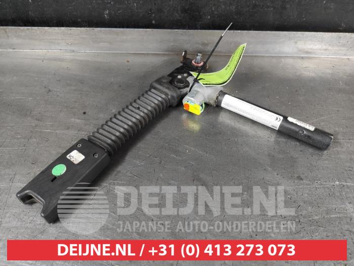 Hyundai I10 Front seatbelt buckle, left O676691