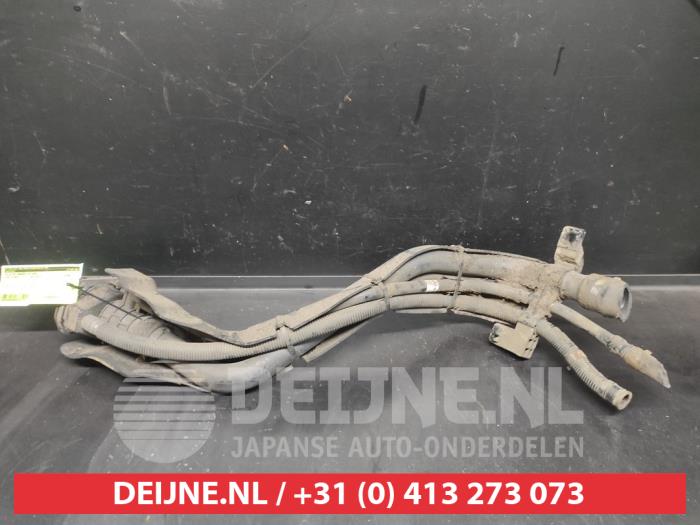 Kia Stonic Fuel tank filler pipe O676744
