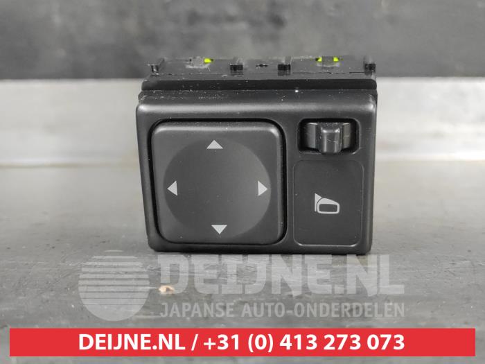 Nissan Juke Spiegel Schalter O676759