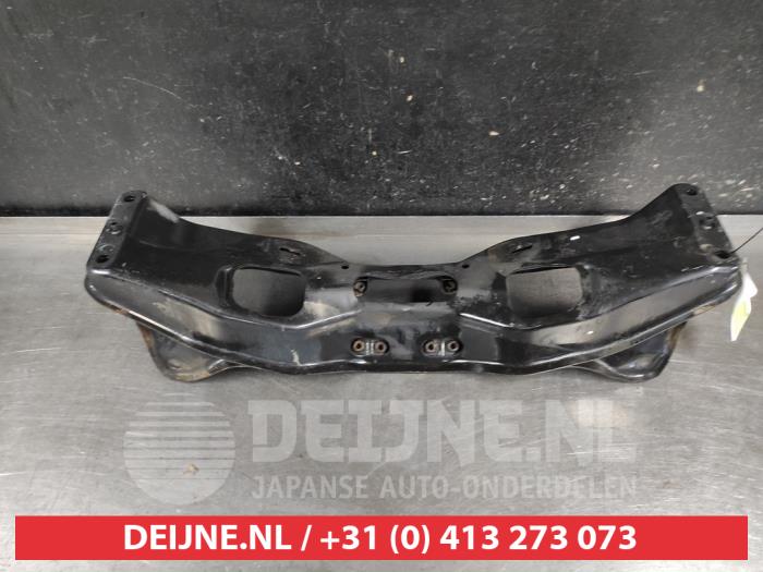 Gebruikte Subframe Subaru Outback (BP) 2.5 16V Prijs op aanvraag aangeboden door V.Deijne Jap.Auto-onderdelen BV