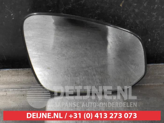 Toyota Rav-4 Spiegelglas rechts O676986