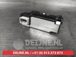 Toyota Rav-4 Front camera O677043 photo 2
