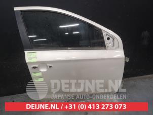 Hyundai I20 Front door 4-door, right O677026 photo 3