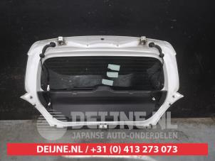 Suzuki Swift Tailgate O677130 photo 2