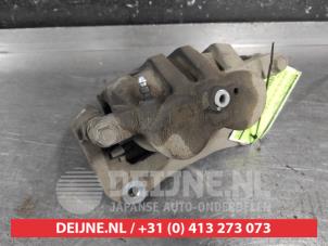 Toyota Rav-4 Bremszange links vorne O677068 foto 3