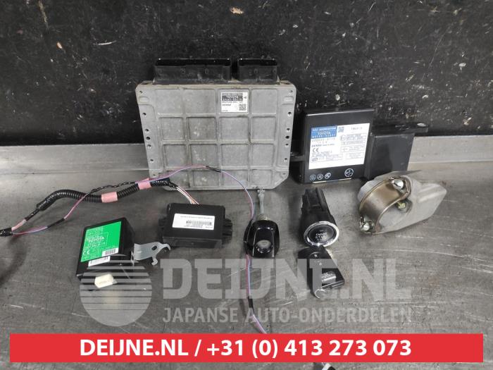 Toyota Yaris Steuergerät Motormanagement O677377