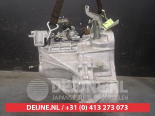 Toyota Aygo X Versnellingsbak O677406 foto 2