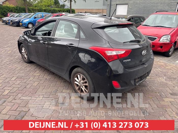 Hyundai I30 Achterklep reflector links O677471