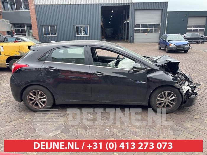 Hyundai I30 Tür 4-türig rechts hinten O677475