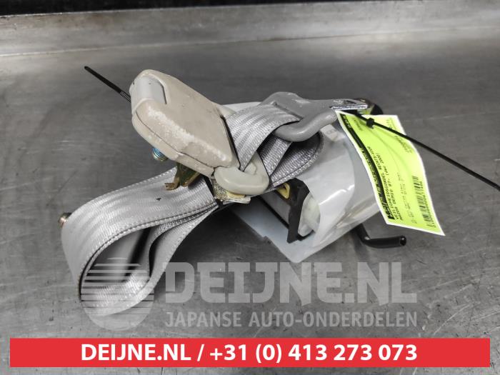 Mazda Demio Sicherheitsgurt rechts vorne O677496