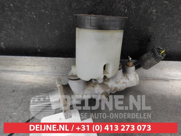 Mazda Demio Hauptbremszylinder O677572