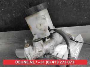 Mazda Demio Master cylinder O677572 photo 2