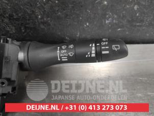 Nissan Qashqai Combischakelaar Stuurkolom O677717 foto 3