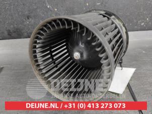 Nissan Qashqai Heizung Belüftungsmotor O677741 foto 2