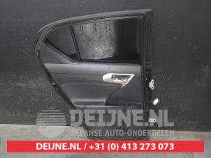 Lexus CT 200h Rear door 4-door, left O677782 photo 2