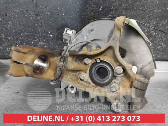 Nissan Qashqai Fusee rechts-voor O677816