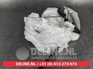 Mazda CX-30 Door lock mechanism 4-door, front left O677849 photo 2