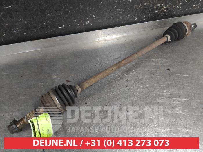 Toyota Aygo Aandrijfas rechts-voor O677930