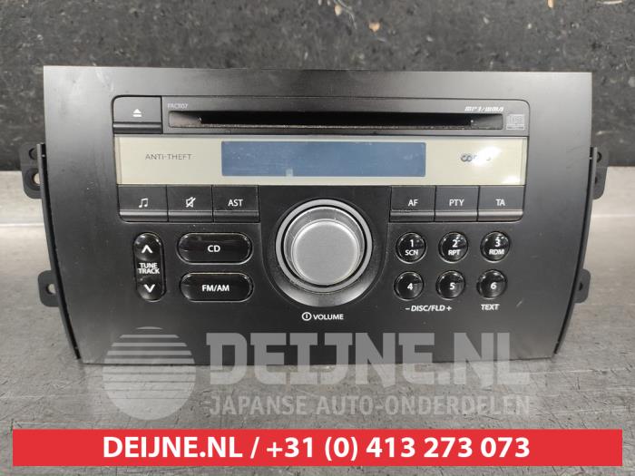 Suzuki SX-4 Radio O677975