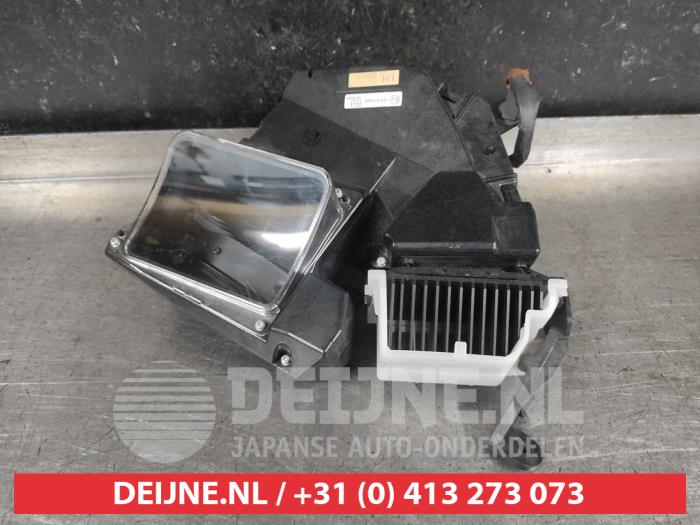 Toyota Prius Head-up display O678048