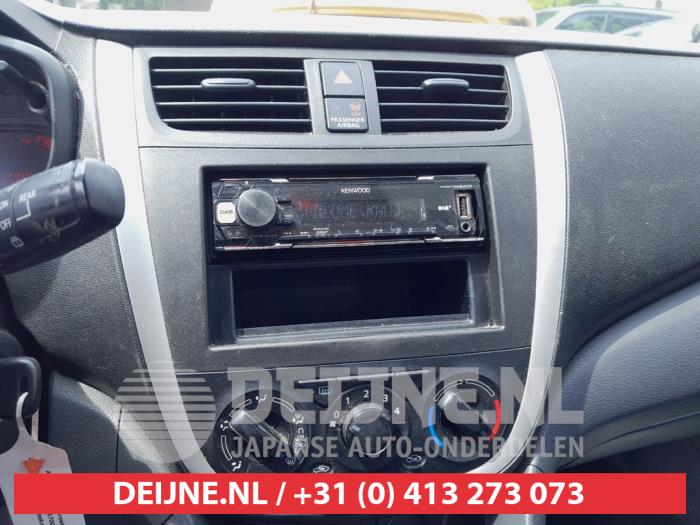 Suzuki Celerio Kachel Bedieningspaneel O678087