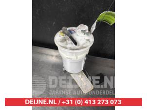 Gebruikte Tank element Pomp Lexus RX (L1) 450h V6 24V VVT-i 4x2 Prijs € 125,00 Margeregeling aangeboden door V.Deijne Jap.Auto-onderdelen BV