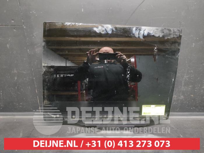 Hyundai Inster Rear door window 4-door, left O678283