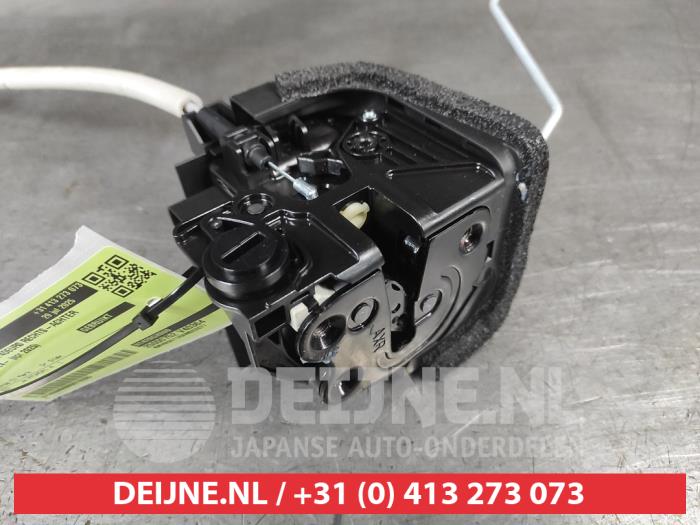 Hyundai Inster Türschlossmechanik 4-türig rechts hinten O678295