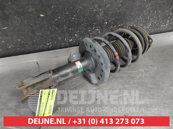 Nissan Leaf Stoßdämpferstrebe rechts vorne O678329