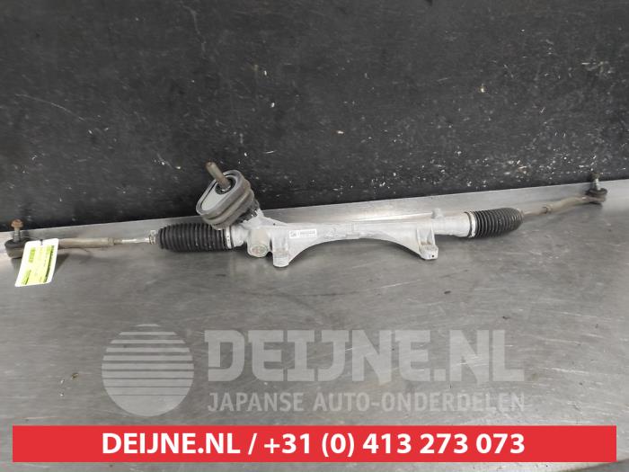 Nissan Leaf Lenkgetriebe O678336