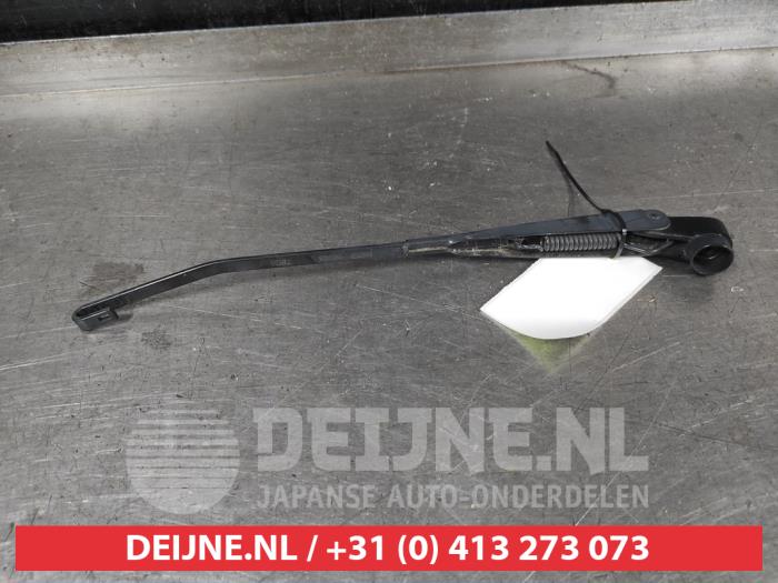 Toyota Prius Ruitenwisserarm achter O678429