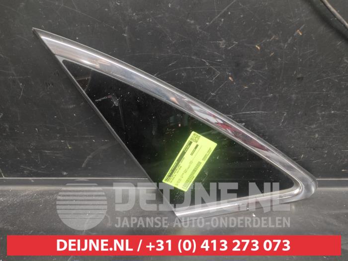 Kia Ceed Extra window 4-door, left O678560
