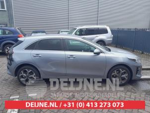 Kia Ceed Front door 4-door, right O678569 photo 3