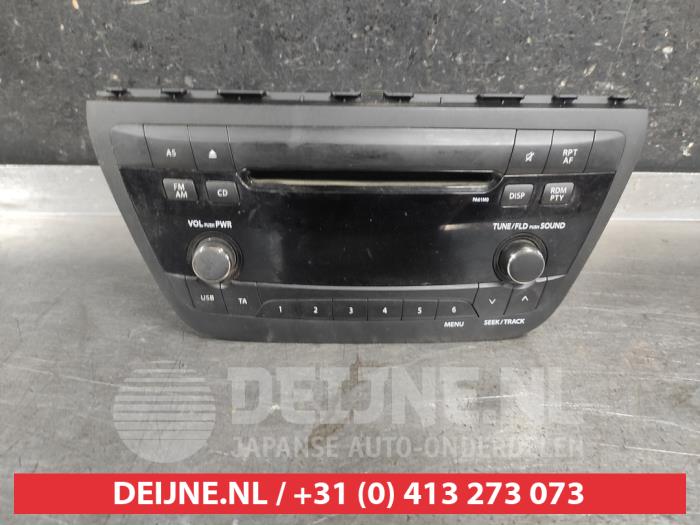 Suzuki SX-4 Radio O678768