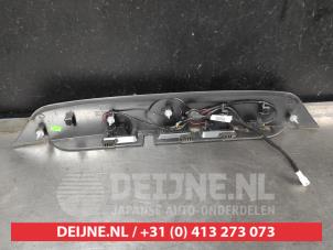 Nissan Qashqai Tailgate handle O678920 photo 3
