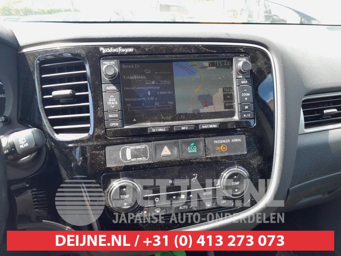 Mitsubishi Outlander Radio O678953