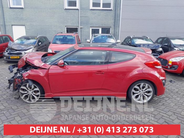 Hyundai Veloster Door window 2-door, left O679200