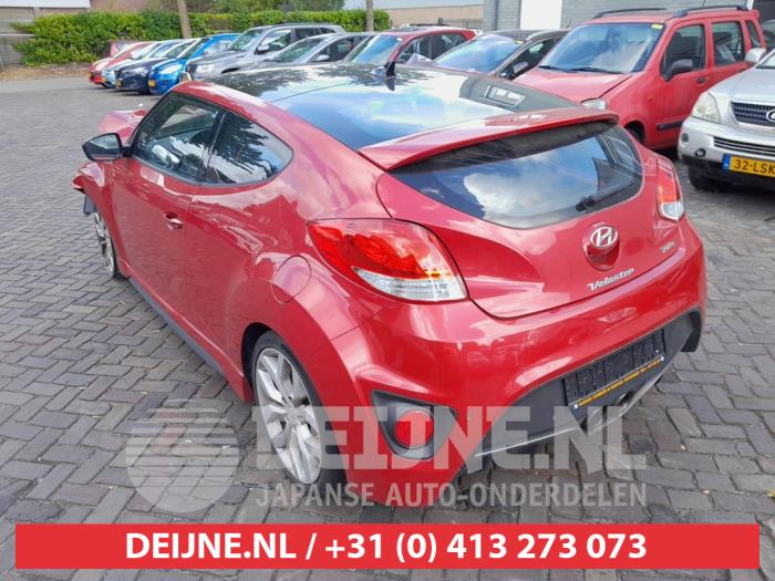 Hyundai Veloster Tailgate O679207