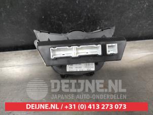 Hyundai Veloster Heater control panel O679217 photo 2