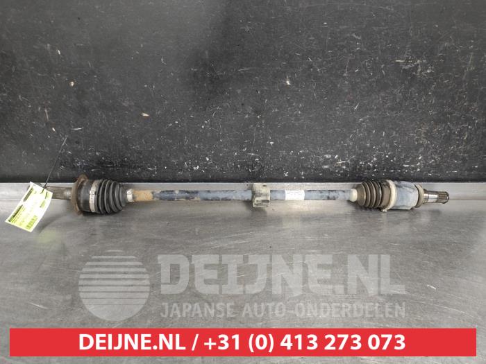 Suzuki SX-4 Aandrijfas rechts-voor O679241