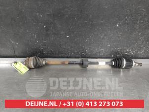 Gebruikte Steekas rechts-voor Suzuki Swift (ZA/ZC/ZD) 1.2 16V Prijs € 50,00 Margeregeling aangeboden door V.Deijne Jap.Auto-onderdelen BV